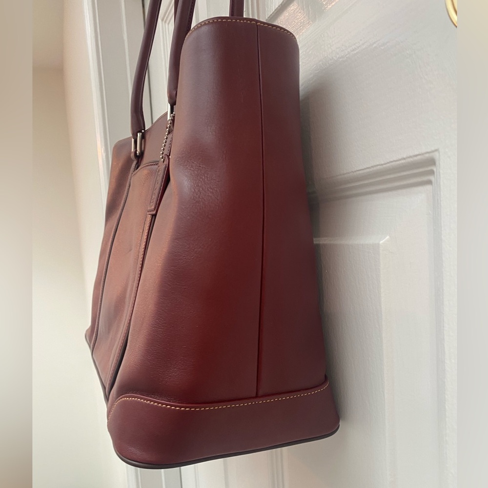Coach Burgundy Red Leather Tote NWOT - Picture 3 of 15